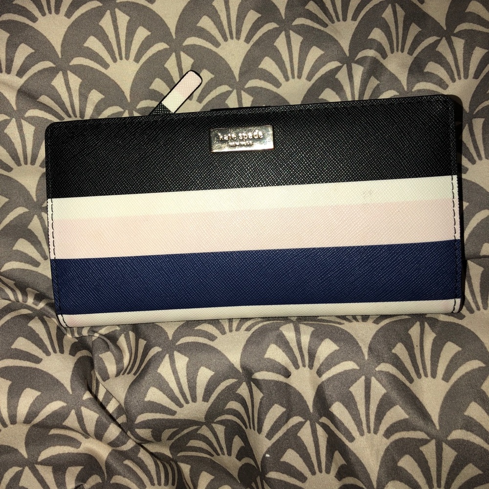 Kate Spade striped wallet